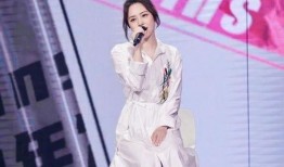 明星跳舞吃瓜事件视频,吃瓜群众围观舞蹈风波