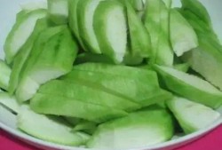 吃角瓜中毒,警惕食品安全风险