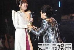 江南林俊杰吃瓜求婚,甜蜜瓜果见证爱情时刻