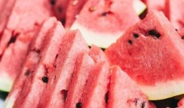 西瓜吃瓜心的故事,揭示古老智慧中的生活哲理