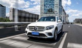 奔驰小姐姐吃瓜,揭秘娱乐圈幕后故事