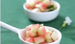 吃瓜的小绿瓜治疗便秘,轻松解决便秘困扰