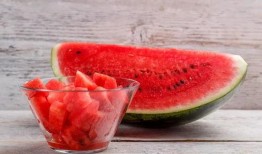 小刃吃瓜,揭秘娱乐圈背后的那些事儿