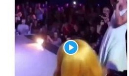 凯莉吃瓜图片,揭秘娱乐圈幕后真相