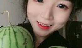 瓜小姐吃瓜小姐姐
